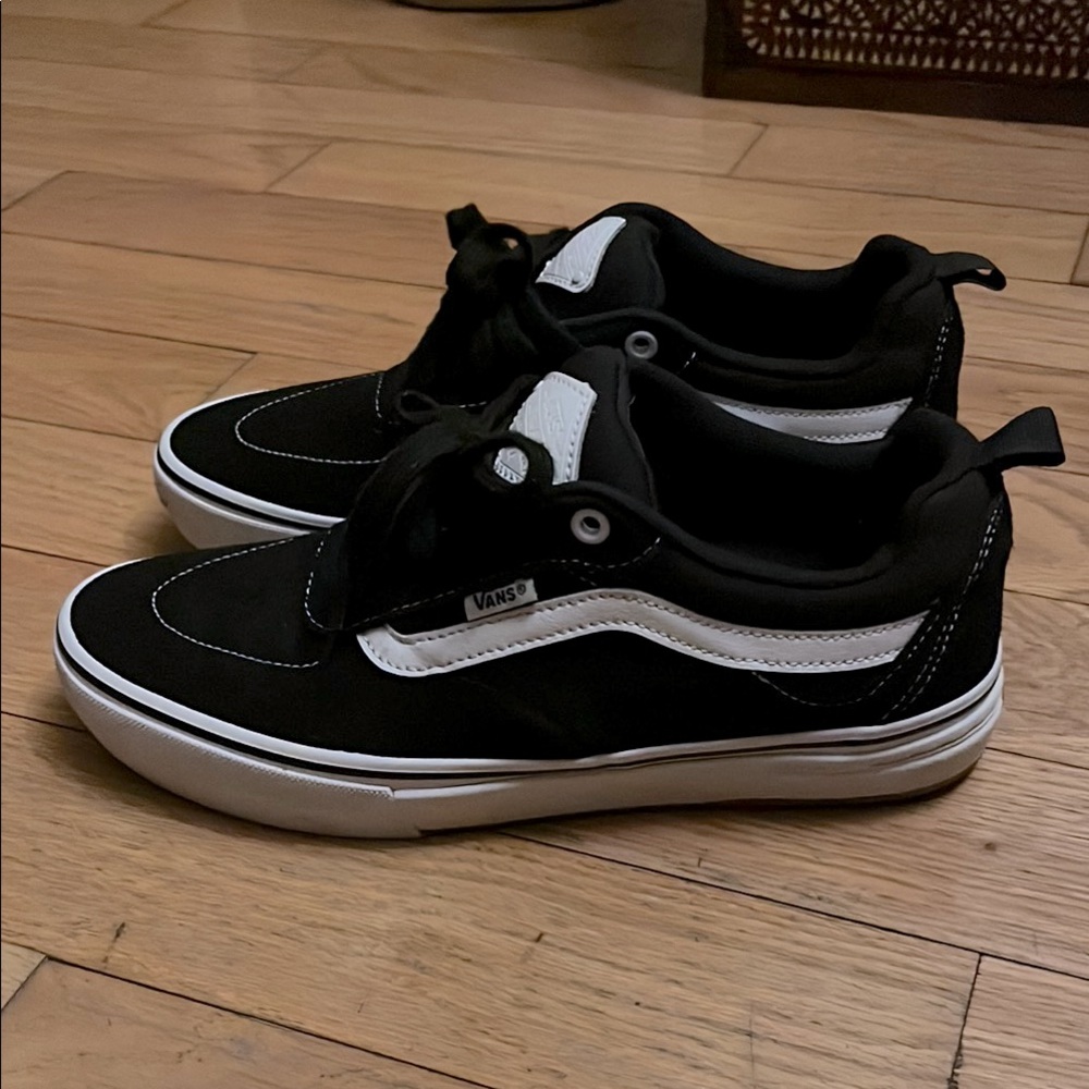 Vans Skateboarding Shoe Kyle Walker pro model. Classic black and white. Size 8.0
